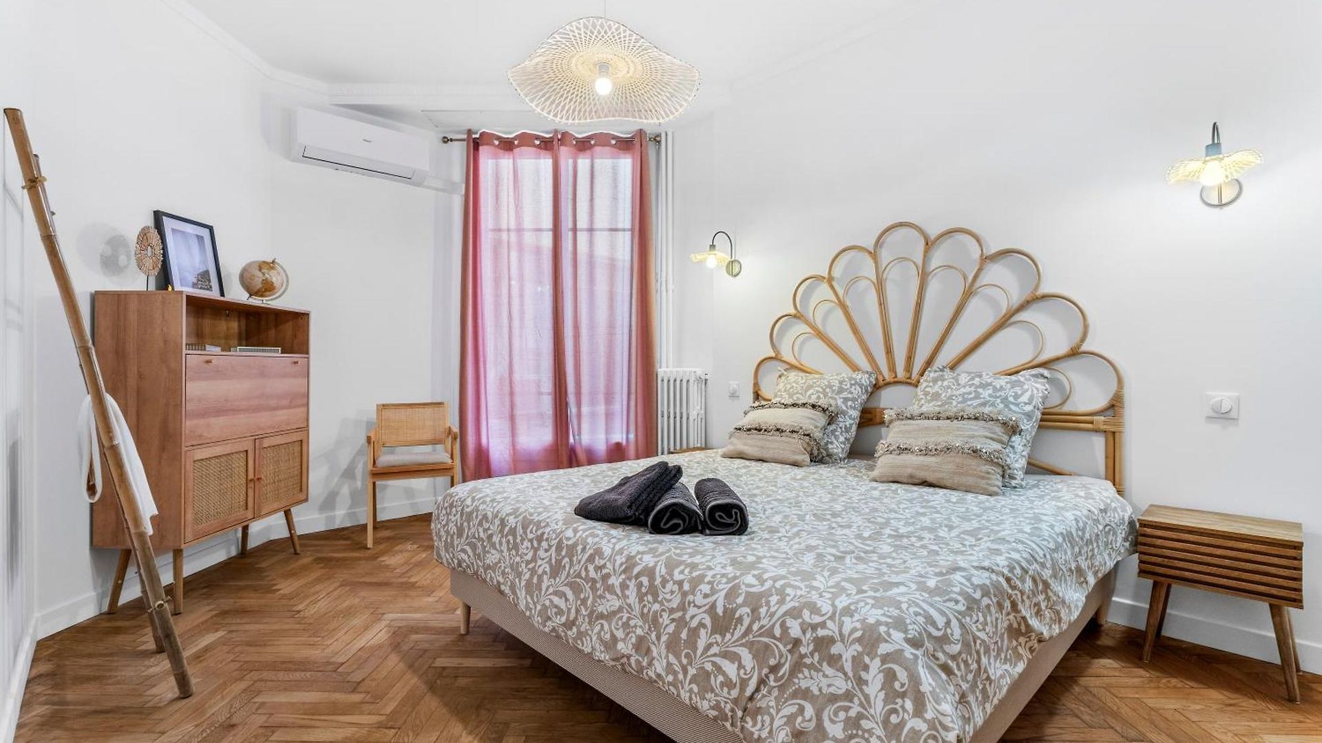 Renting - Verdi - Charm & Comfort & Aircon Nice
