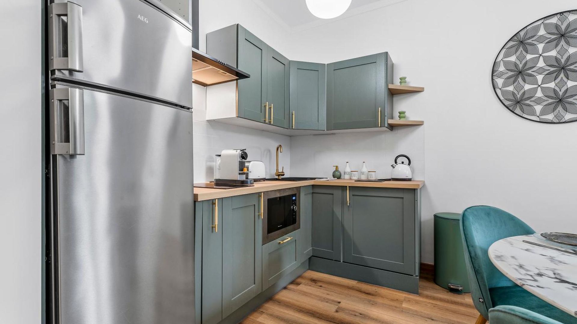 Renting - Verdi - Charm & Comfort & Aircon * Nice