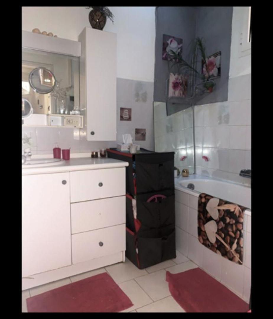Homestay Private Near The Port Old Town