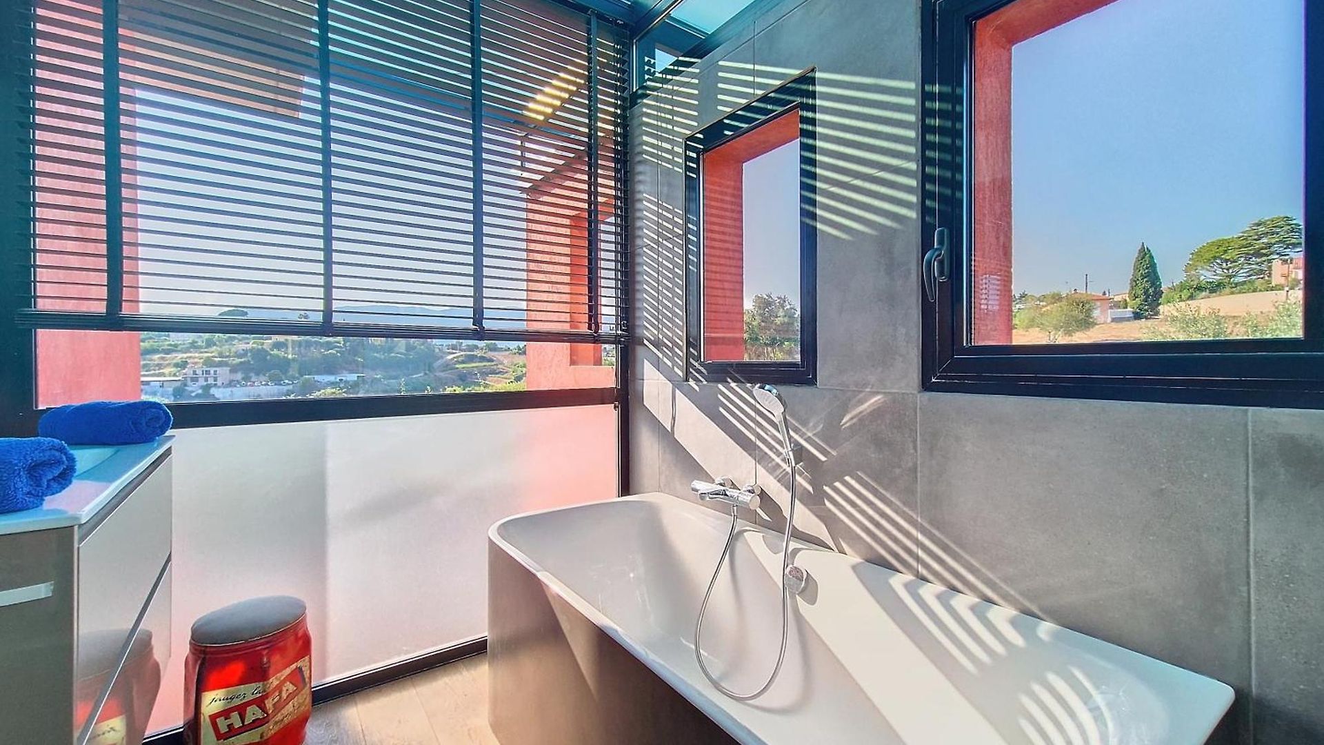 De Luxe Piscine Vue * Nice