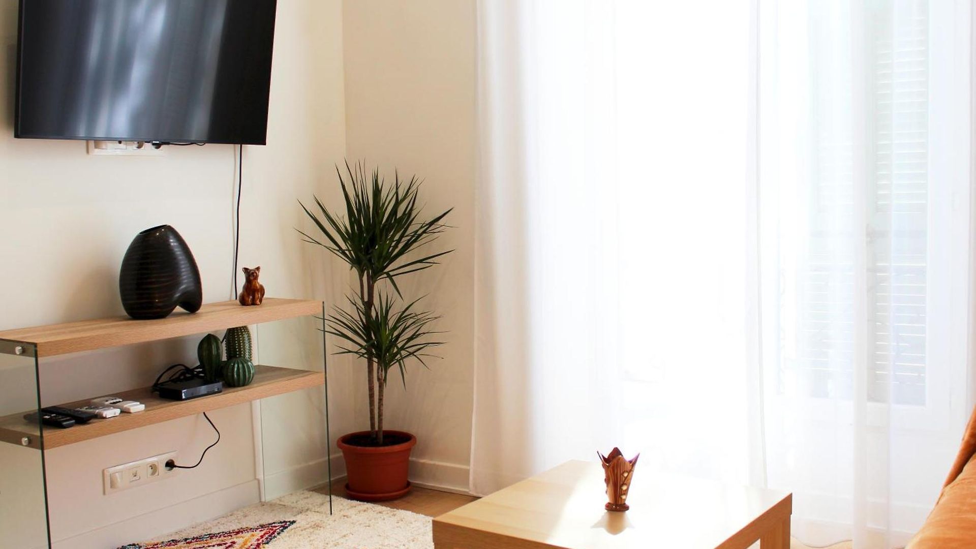 Apartment Lofty - Massena Sq - 5 Min Walk Nice