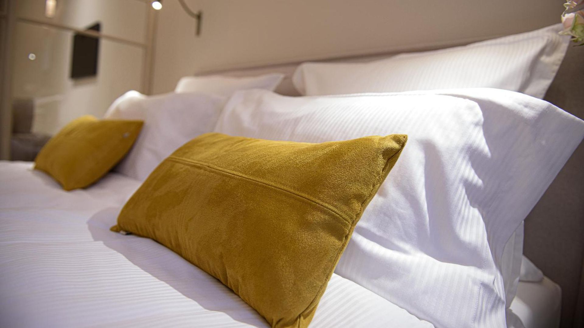 9 Alberti Centre Aparthotel