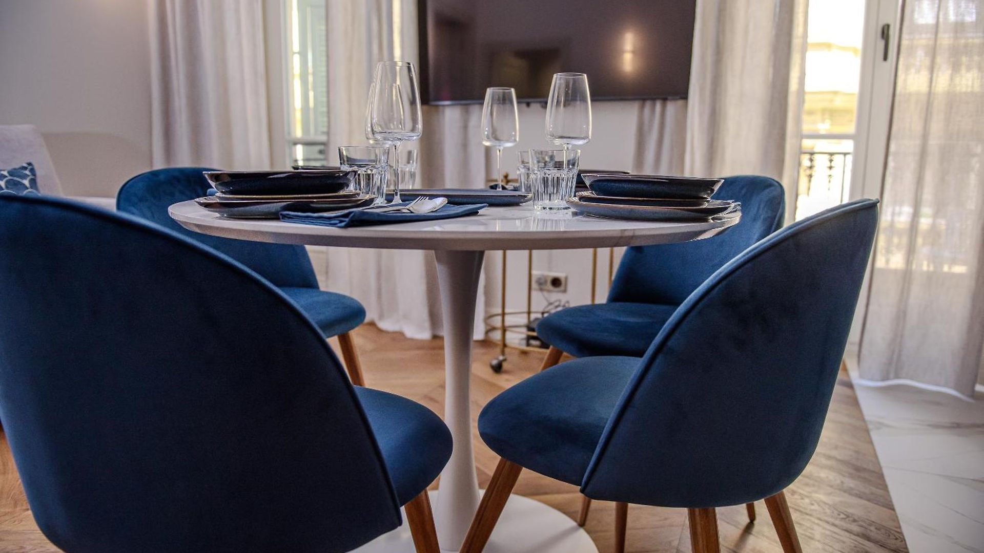 Aparthotel 9 Alberti Centre 4*