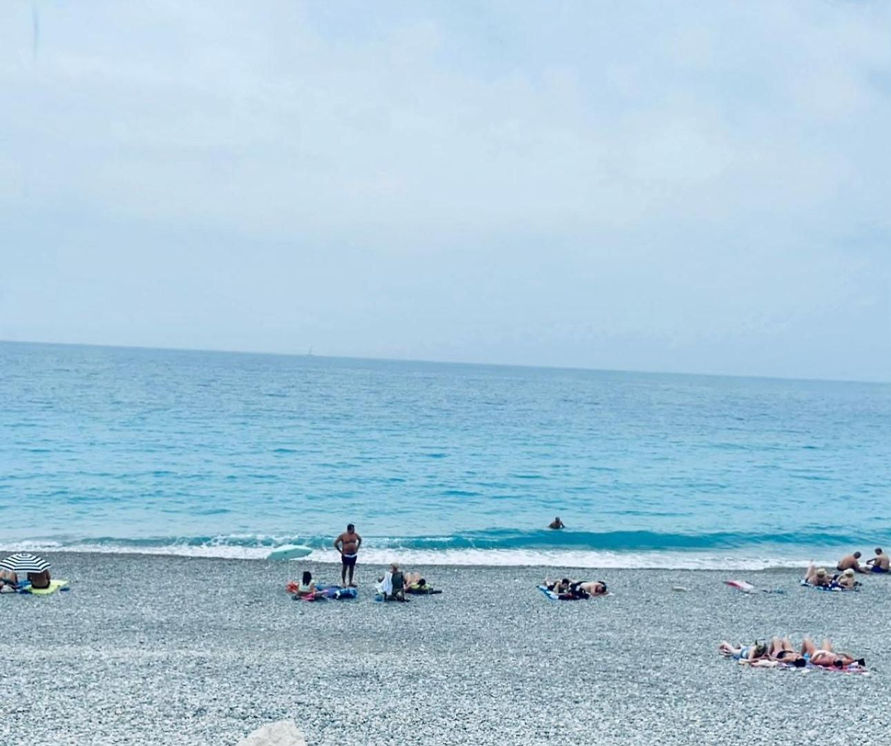Sea View - Promenade Des 1 Bdr Apartment *