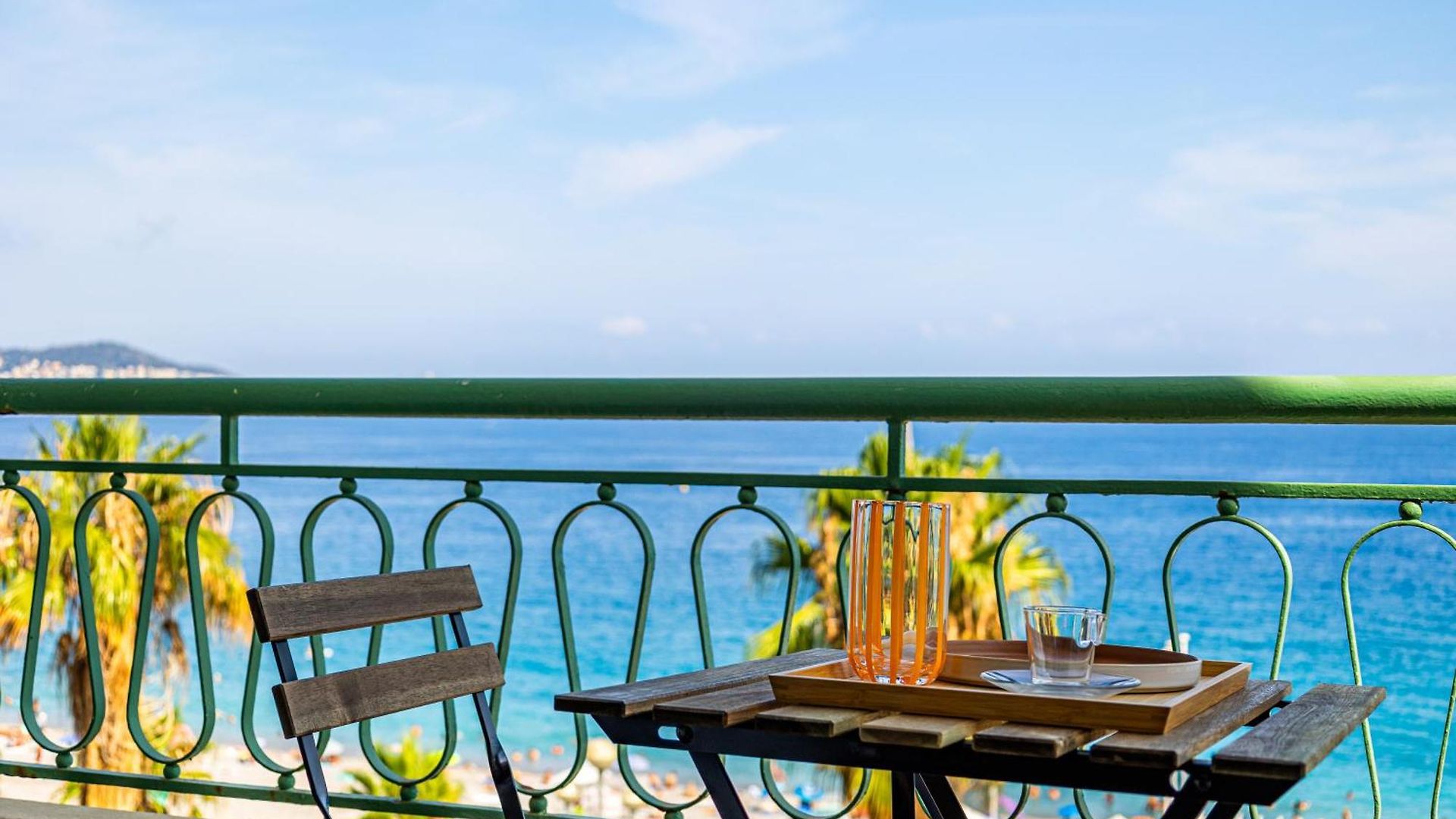 Days Promenade Nice