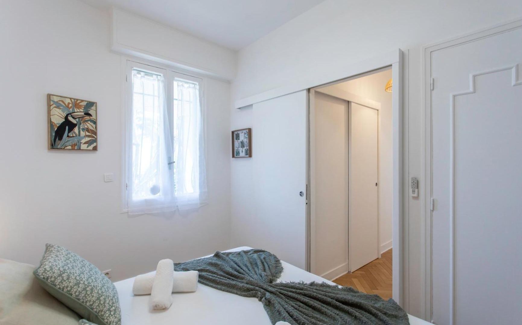 L54 Staywizus - 1bdr Promenade Sea View Ac & Balcony