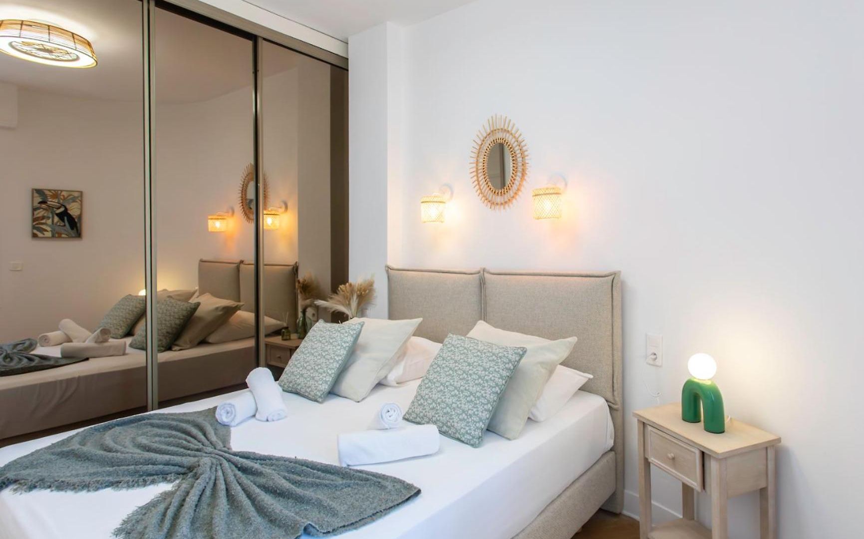 L54 Staywizus - 1bdr Promenade Sea View Ac & Balcony