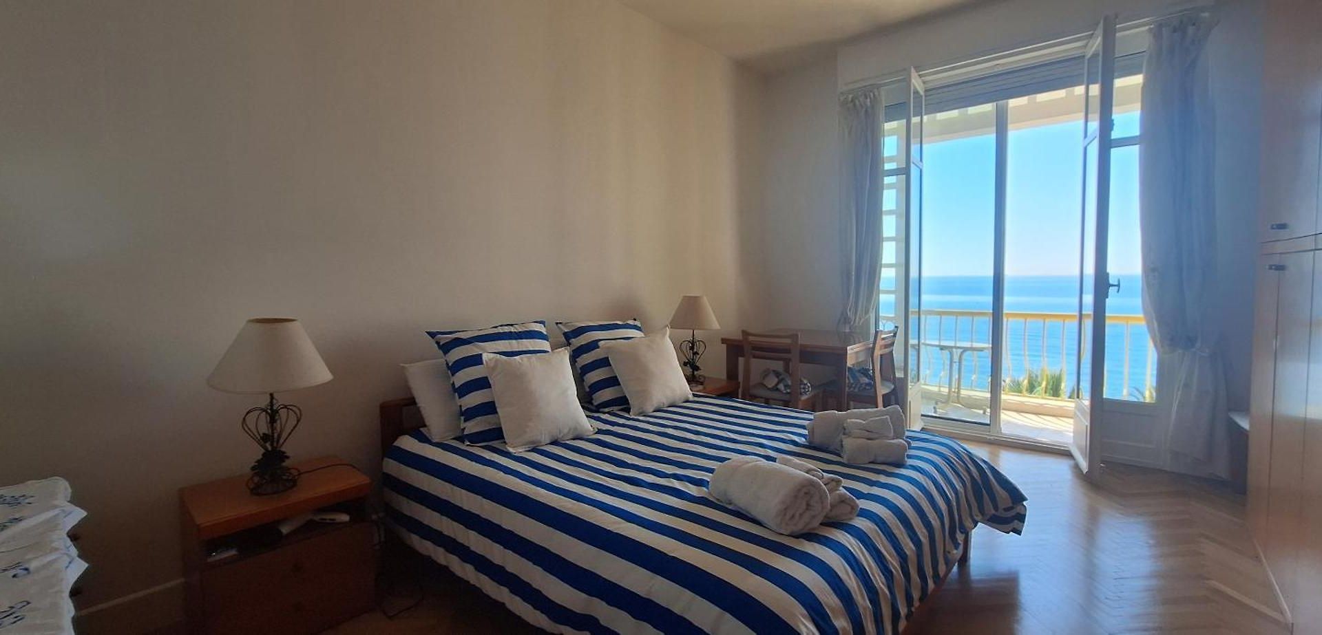 Bed & Breakfast Front Heaven Promenade Des *
