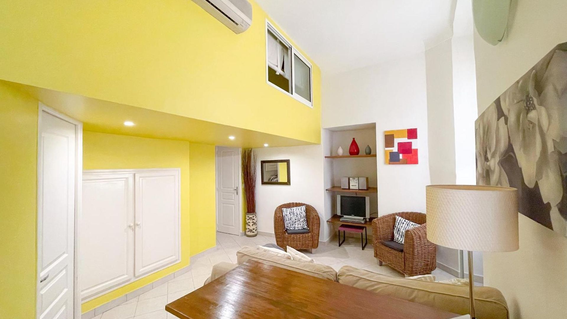 Atypique Au Coeur Du Vieux-nice Appartement *