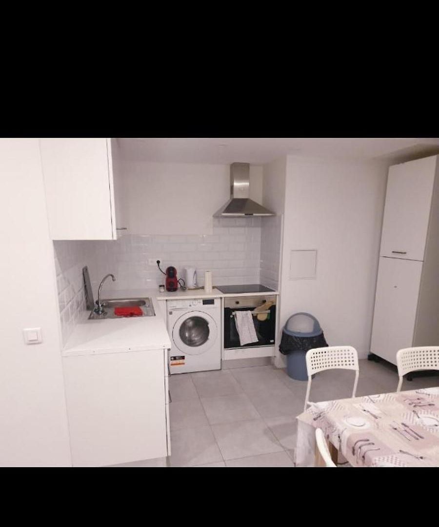 Grand Appartement, 2 Ou 3 Ou 4 Pieces, Tramway Sur Place, Proche Gare Sncf St Augustin 900 Metre , Aeroport 1200 Metre, Ou Allianz Riviera 10 Min, Palais Nikaia 2 Min , Supermarche Sur Place, Parking Possible Si Disponible Ou Payant A 1000 Metr *
