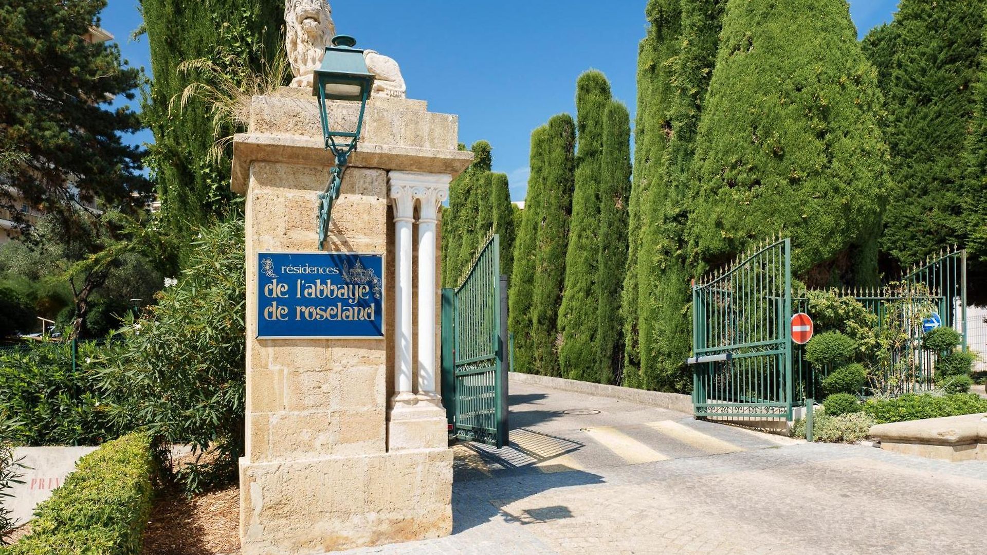 Renting - Abbaye - Luxury Penthouse Sea View Pool Tennis Parking Nice