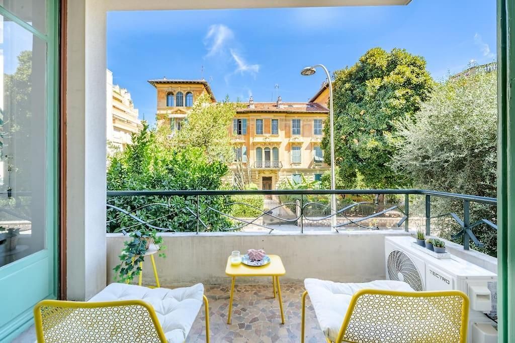 Appartement Charmant 2p Au Coeur De