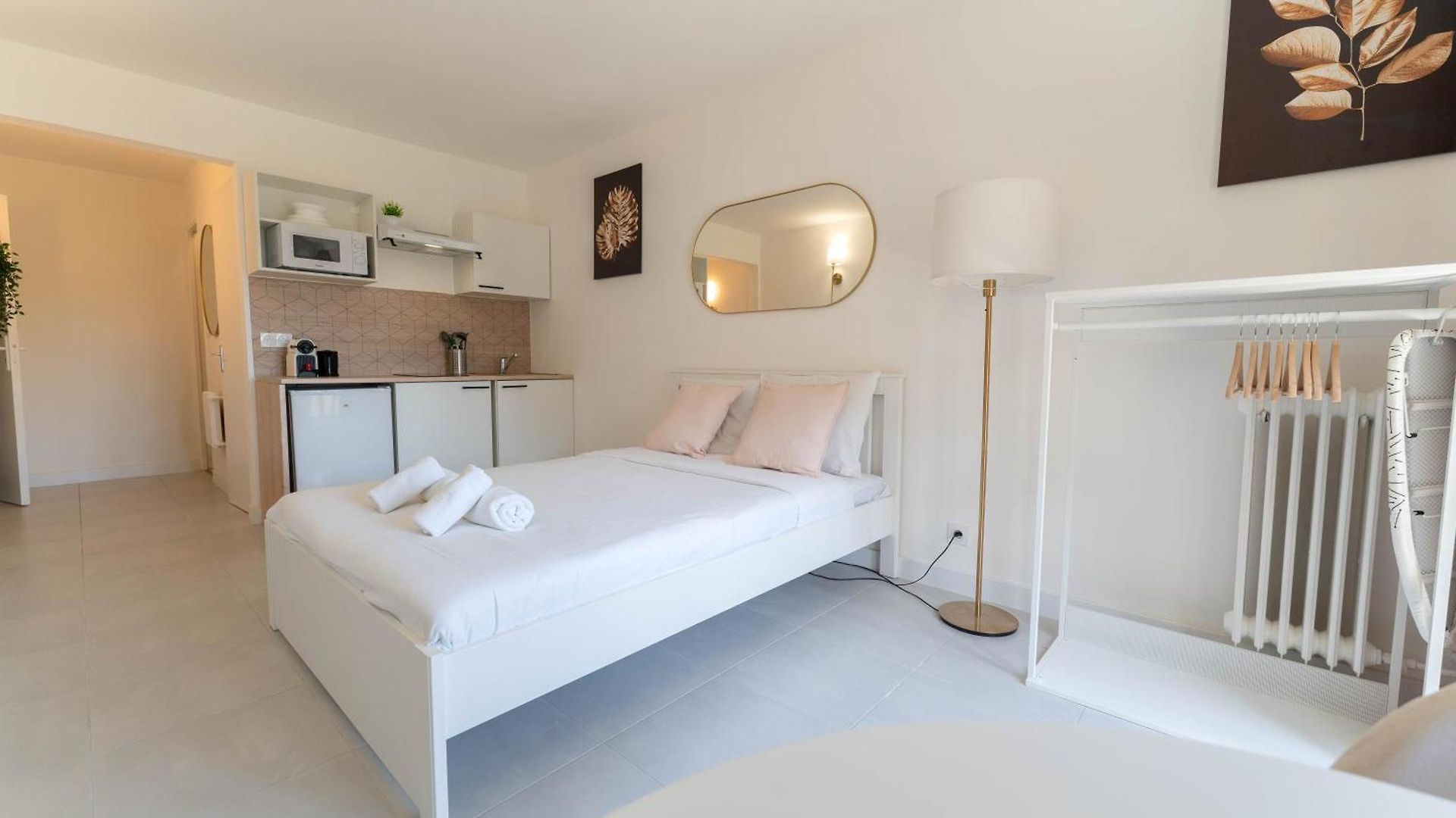 Cosy Nice