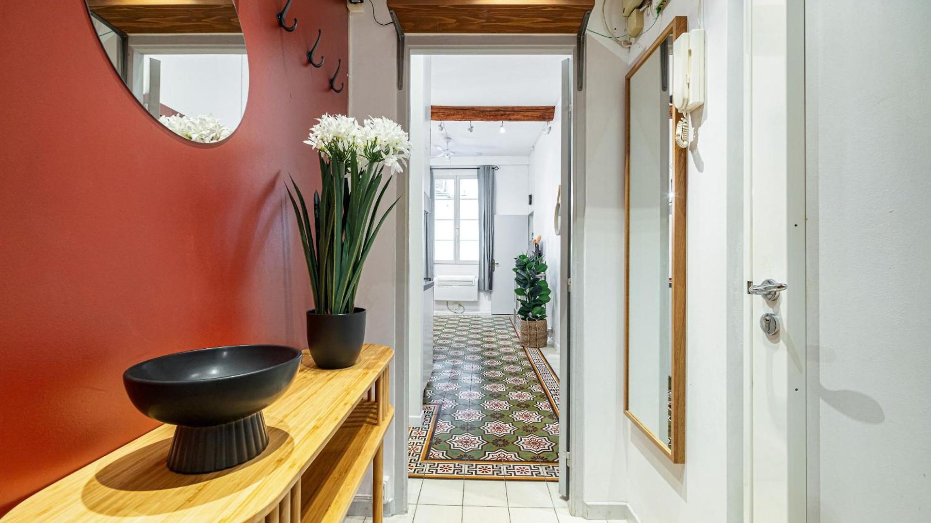 2 Bdr With Independent - Old Town * Nice