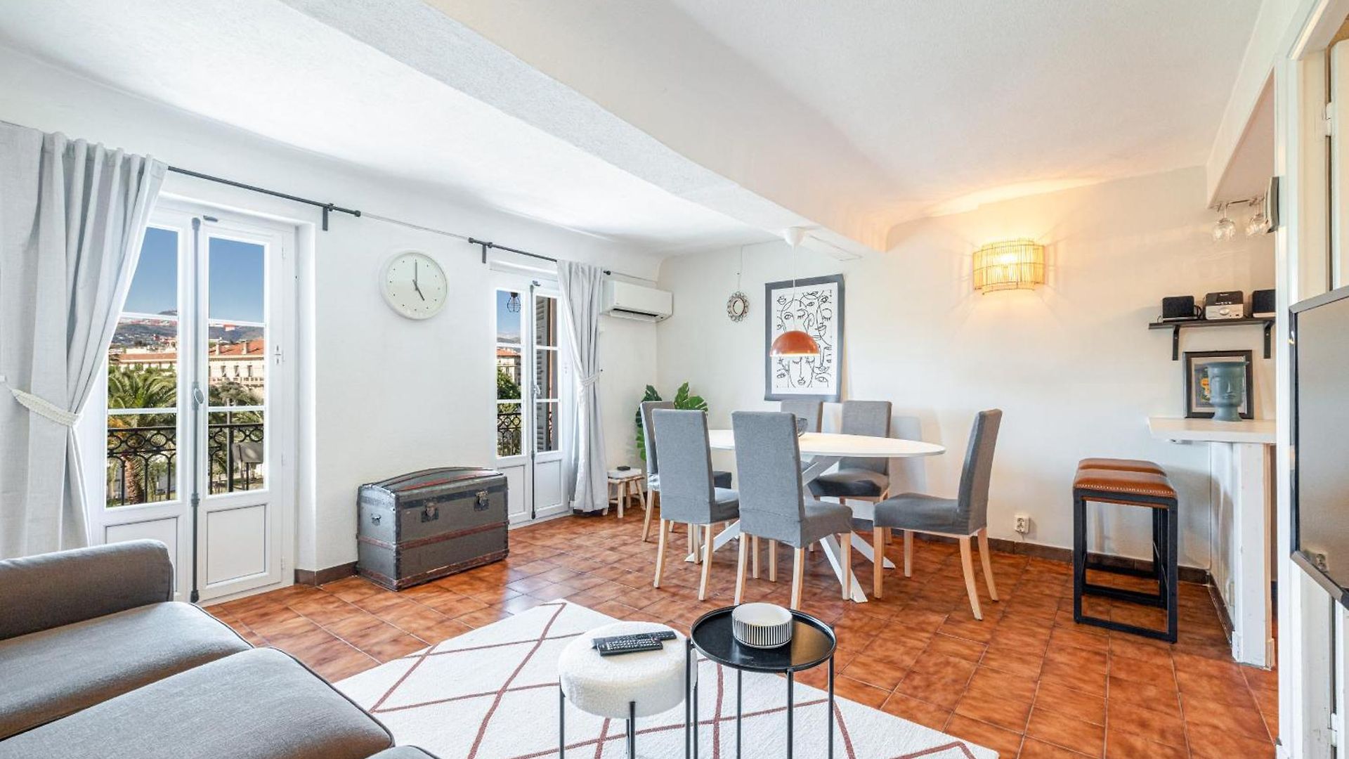 2 Bdr Panoramic View On Gardens Appartement *