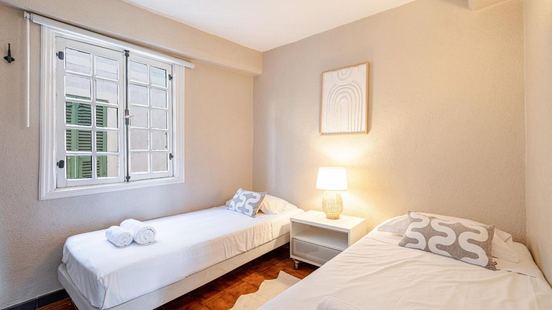 2 Bdr Panoramic View On Gardens Appartement
