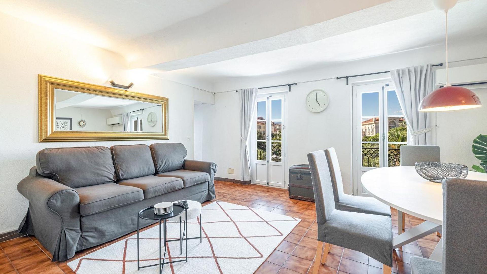 2 Bdr Panoramic View On Gardens Appartement Nice