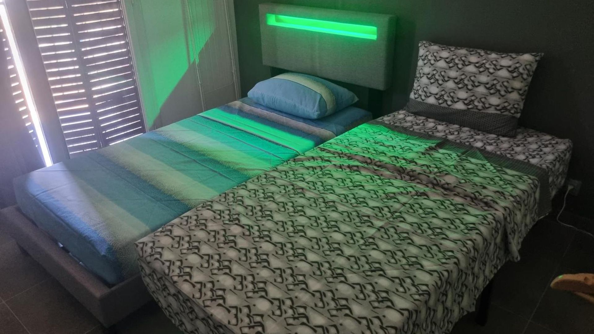 Privative Rénové 2024, Climatisation, Tramway Sur Place , 12 Min Centre, 16 Min Plage, Aperçu Latéral Mer, 2 Wc Avec 2 Salle De Bain, Private Renovated 2024, Air-conditioned , Tram On Spot, 2 Toilets&2 Bathrooms Nice