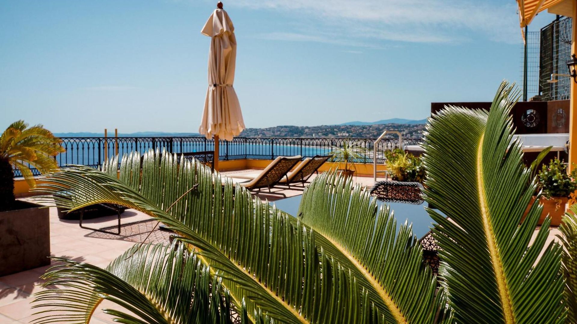 Hotel La Pérouse Baie Des Anges Nice