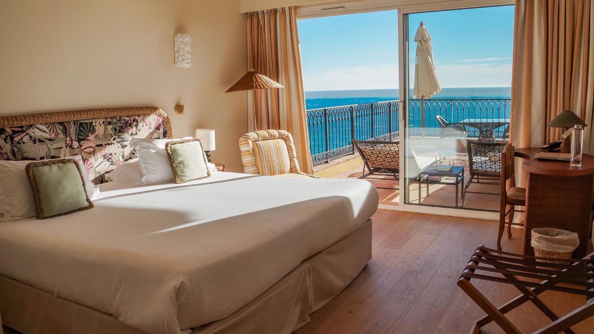 Hotel La Pérouse Baie Des Anges Nice