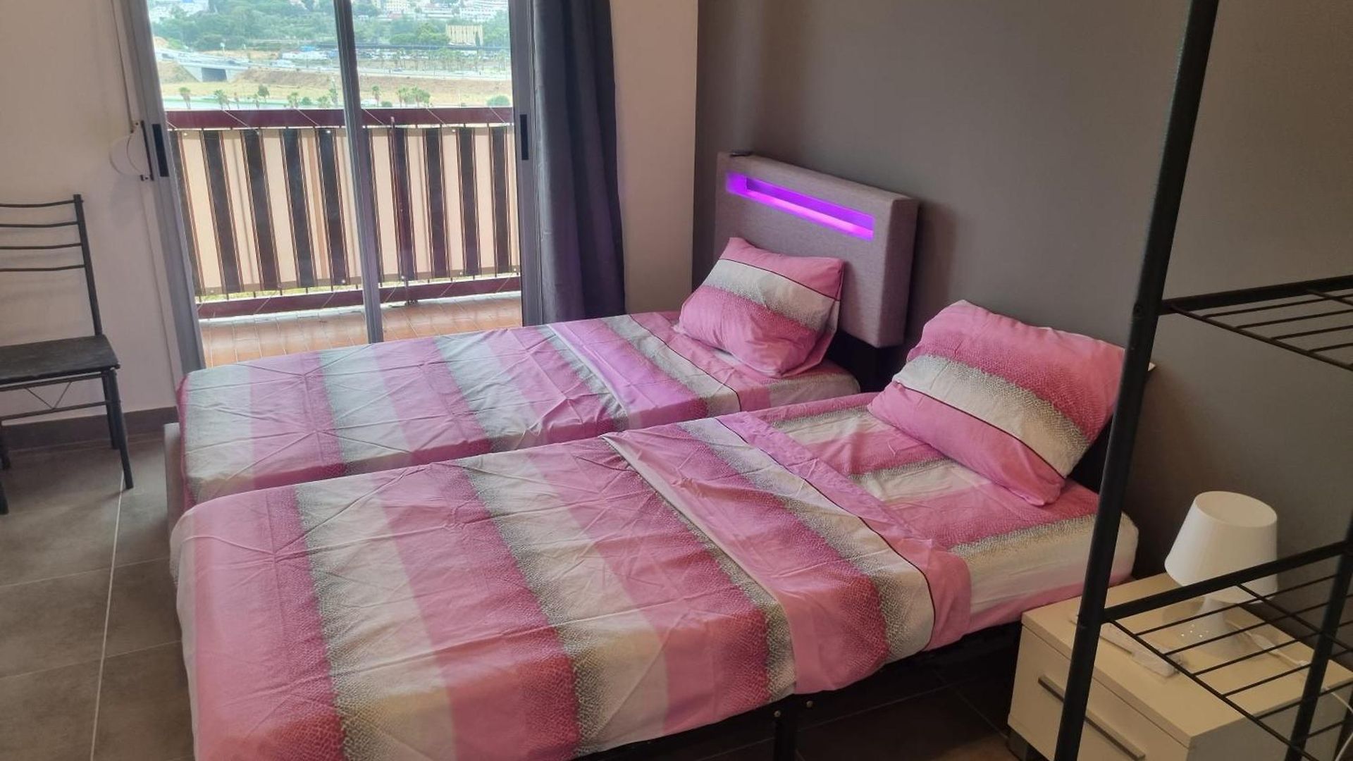 F3 ,appartement Climatisé Neuf, Magnifique Vue Sur Et Aéroport, Proche Tram Et Gare Sncf 1 Min,aéroport 3 Minutes, 3 Rooms, New Ac Apartment, Magnificent Sea&airport Views, Close To Tram&sncf Train Station 1 Min, Airport 3 Min * Nice