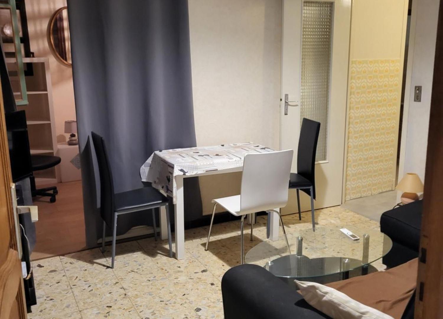 Appartement 2 Pieces Pour 4 Personnes Proche Tram
