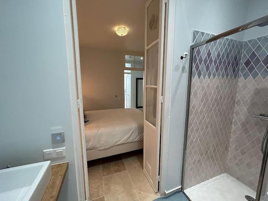 Rossetti Rosa Vieux 2 Bed