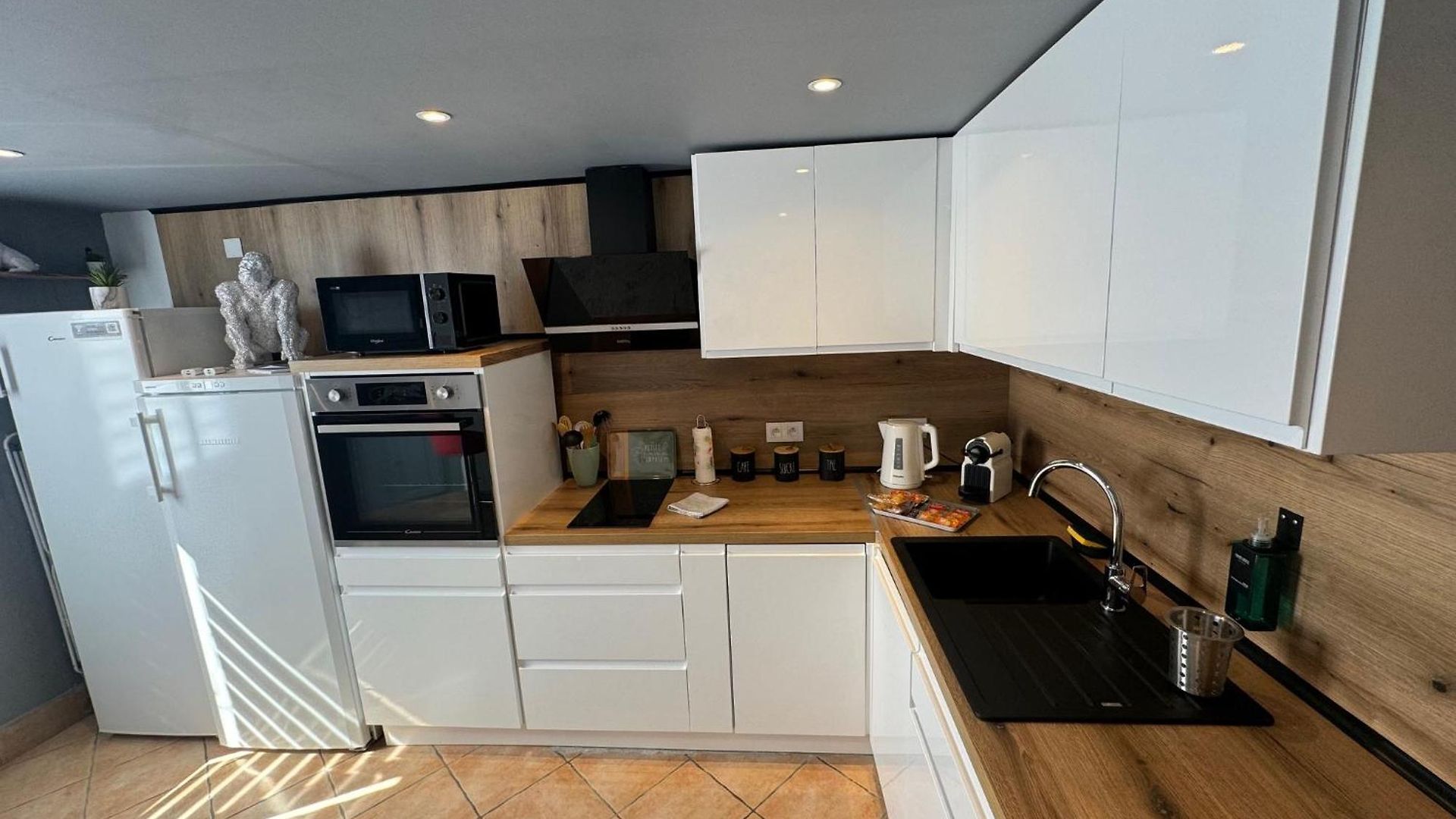 Duplex Proche Port De Appartement