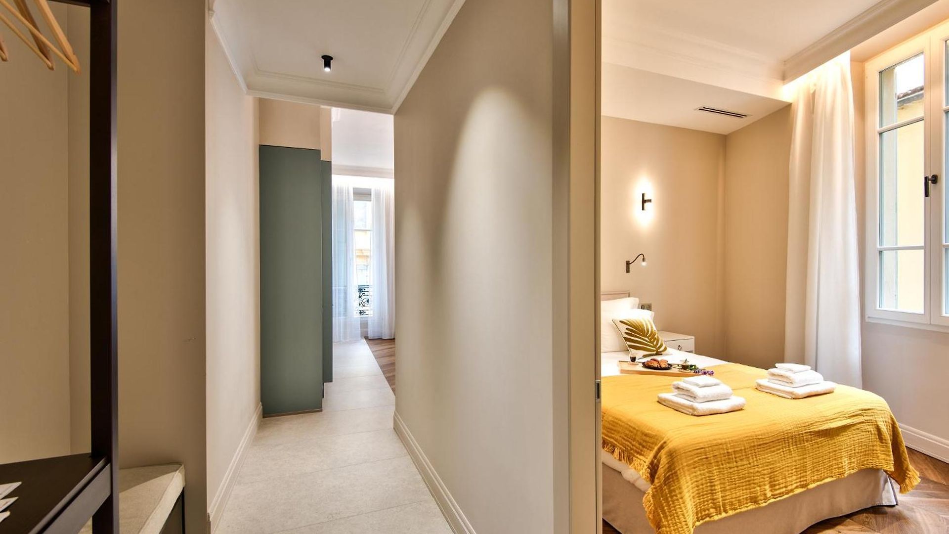 9 Alberti Centre Aparthotel