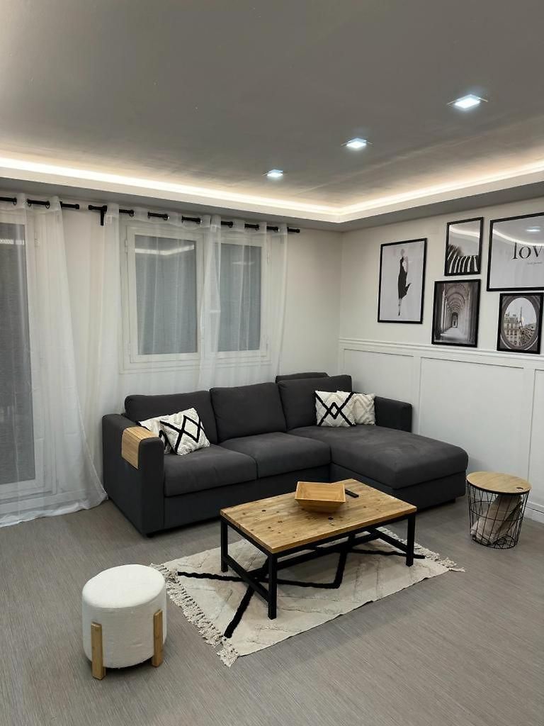 Cosy Nice