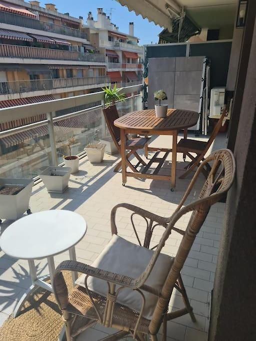Superbe Luxueux Spacieux 50 M2 Port Appartement Nice