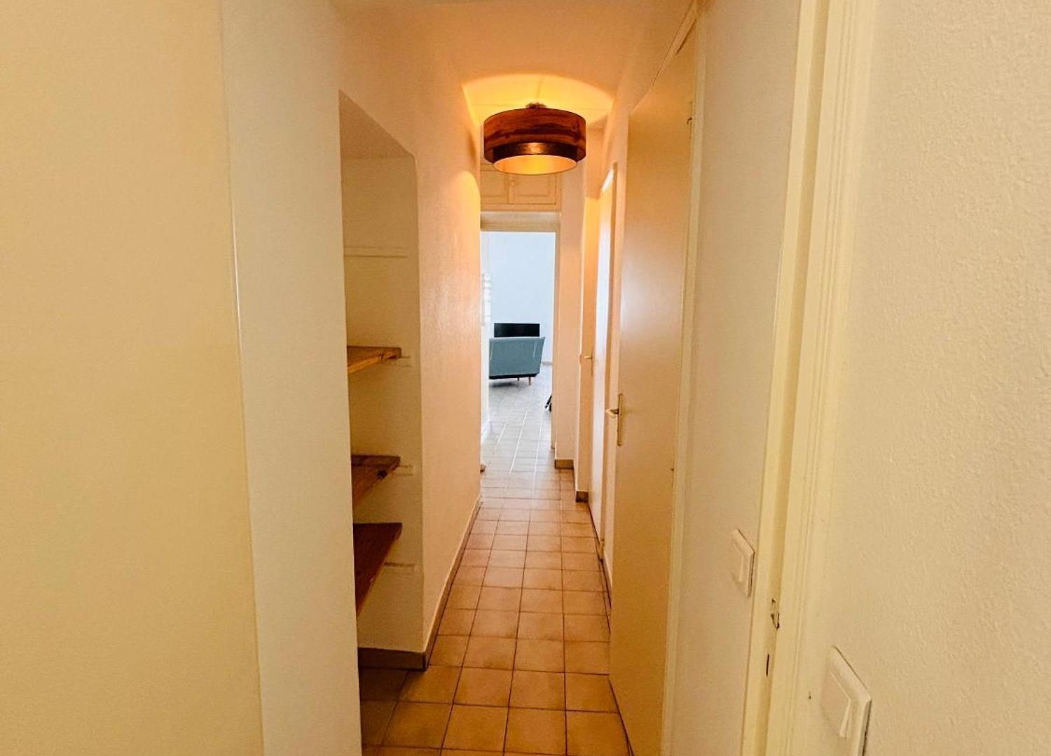 Old Haven - Vieux Appartement *