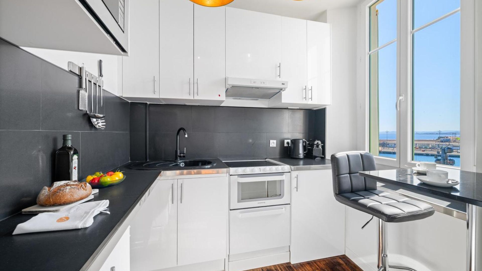 Appartement Sunlight - Capitaine 54 - 1 Bedroom, Stunning With Balcony And Port View *