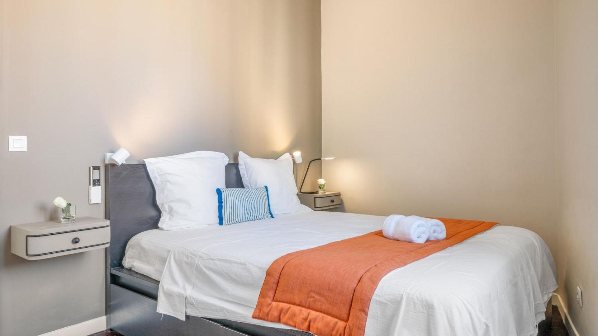 Sunlight - Capitaine 54 - 1 Bedroom, Stunning With Balcony And Port View *