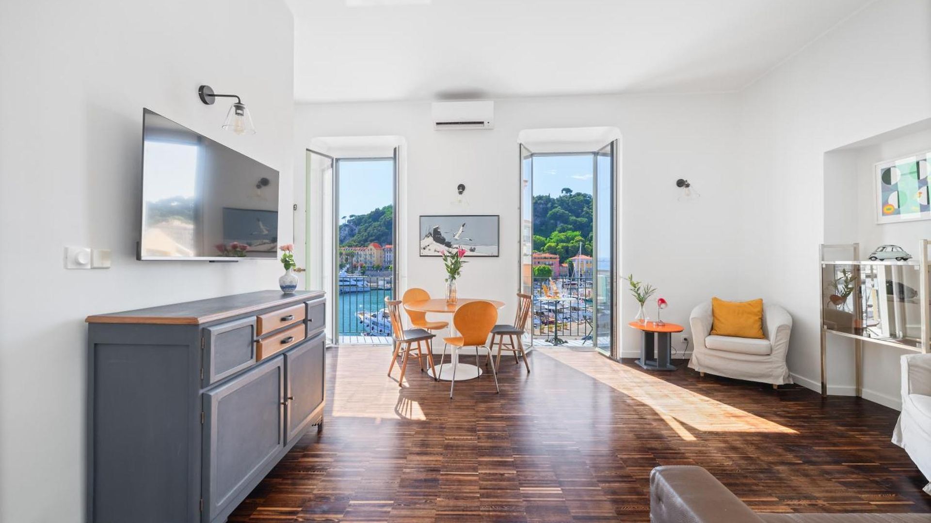 Sunlight - Capitaine 54 - 1 Bedroom, Stunning With Balcony And Port View