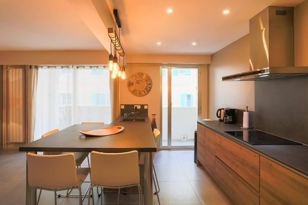Apartment Superbe 2 Pieces 56m2 Renove Centre Negresco