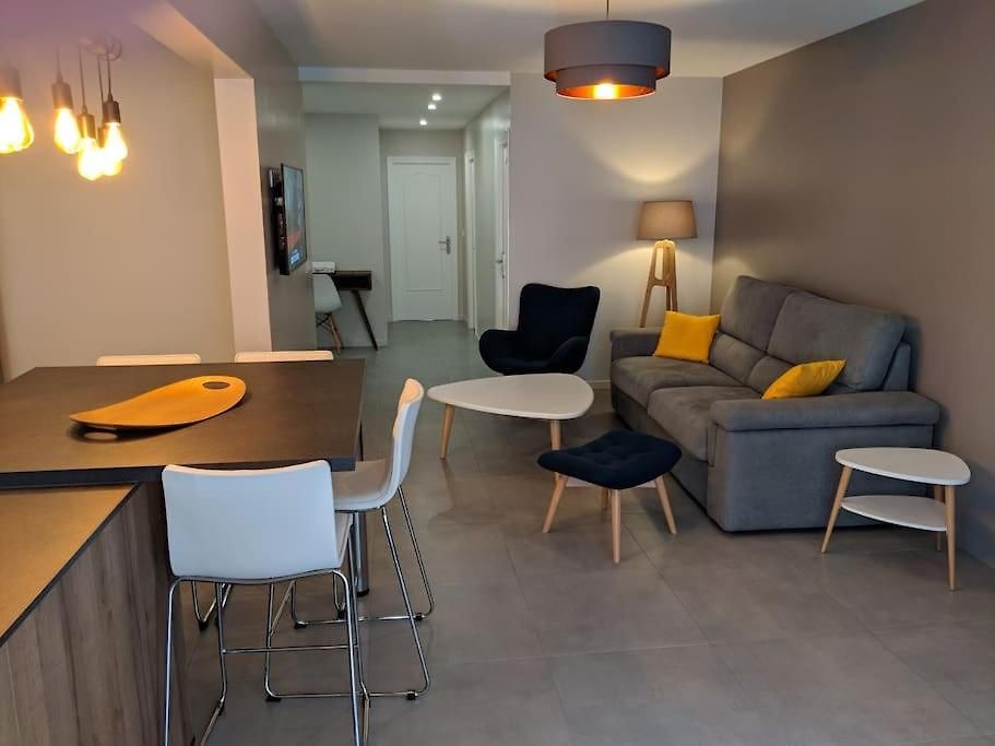 Superbe 2 Pieces 56m2 Renove Centre Negresco *