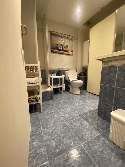 Appartement Grand Très Bien Situé! *