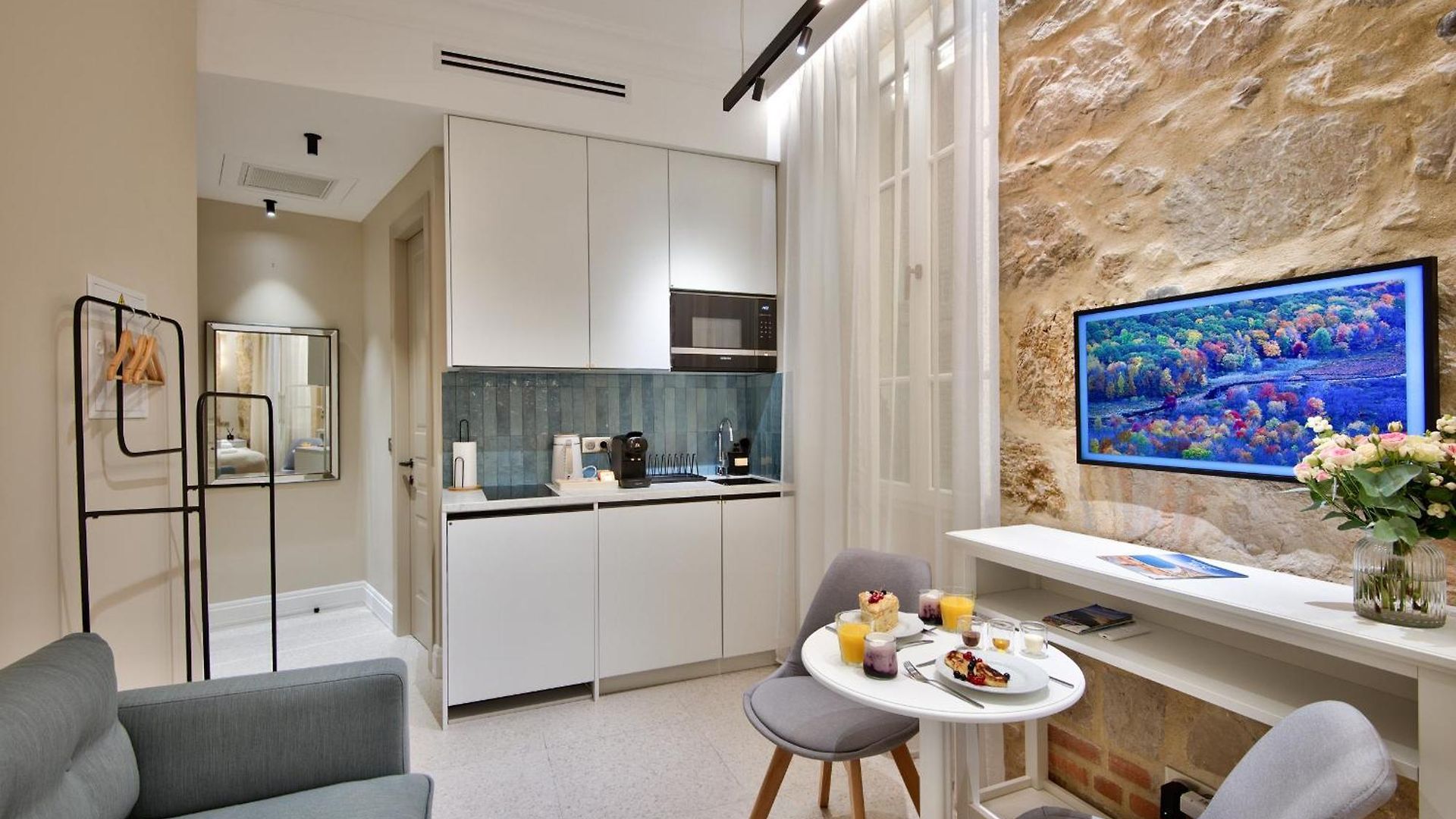 9 Alberti Centre 4* Nice