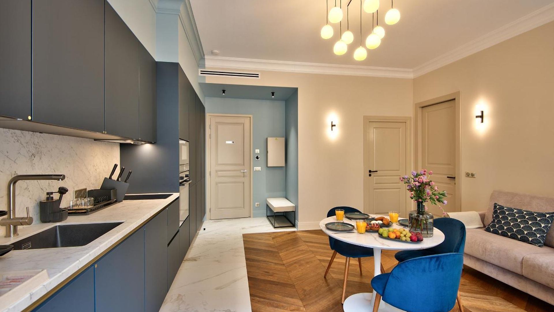 Aparthotel 9 Alberti Centre 4*