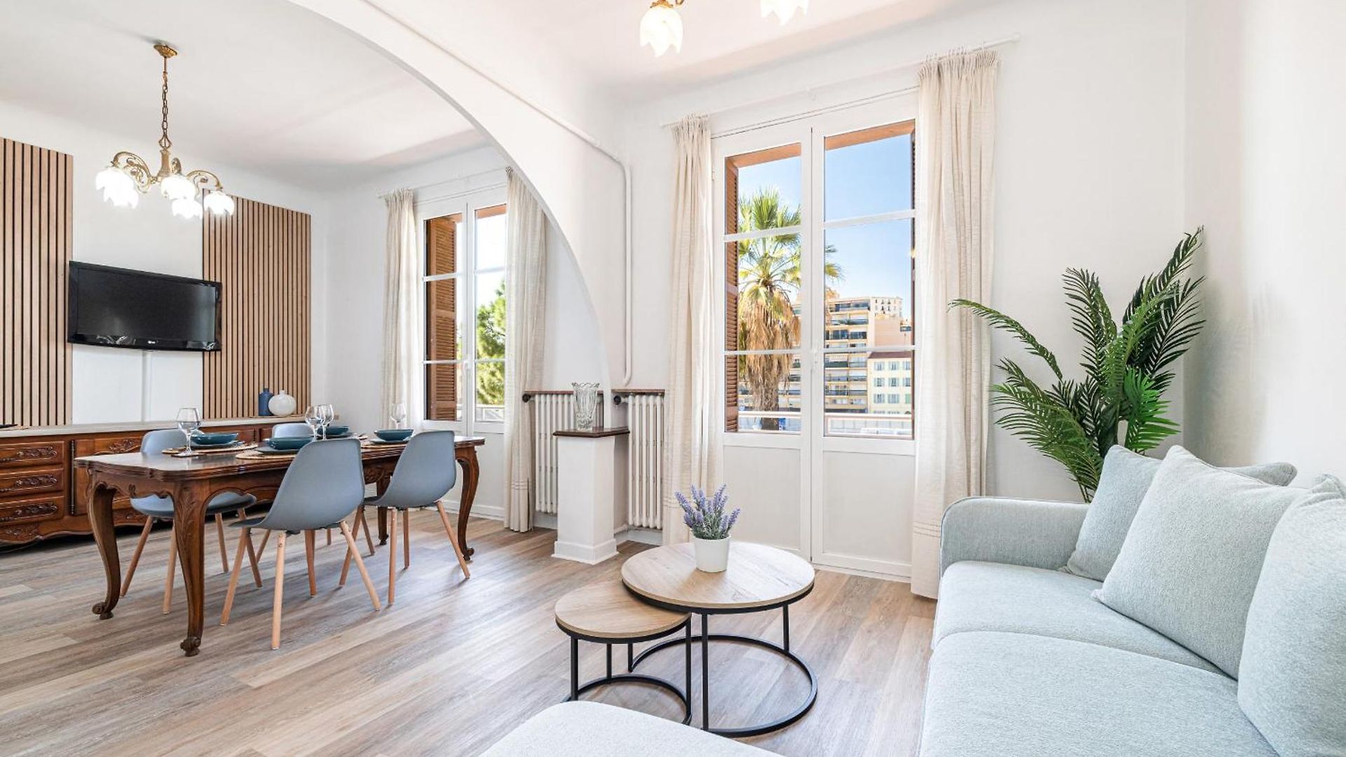 Large 2 Bdr&garage Appartement *