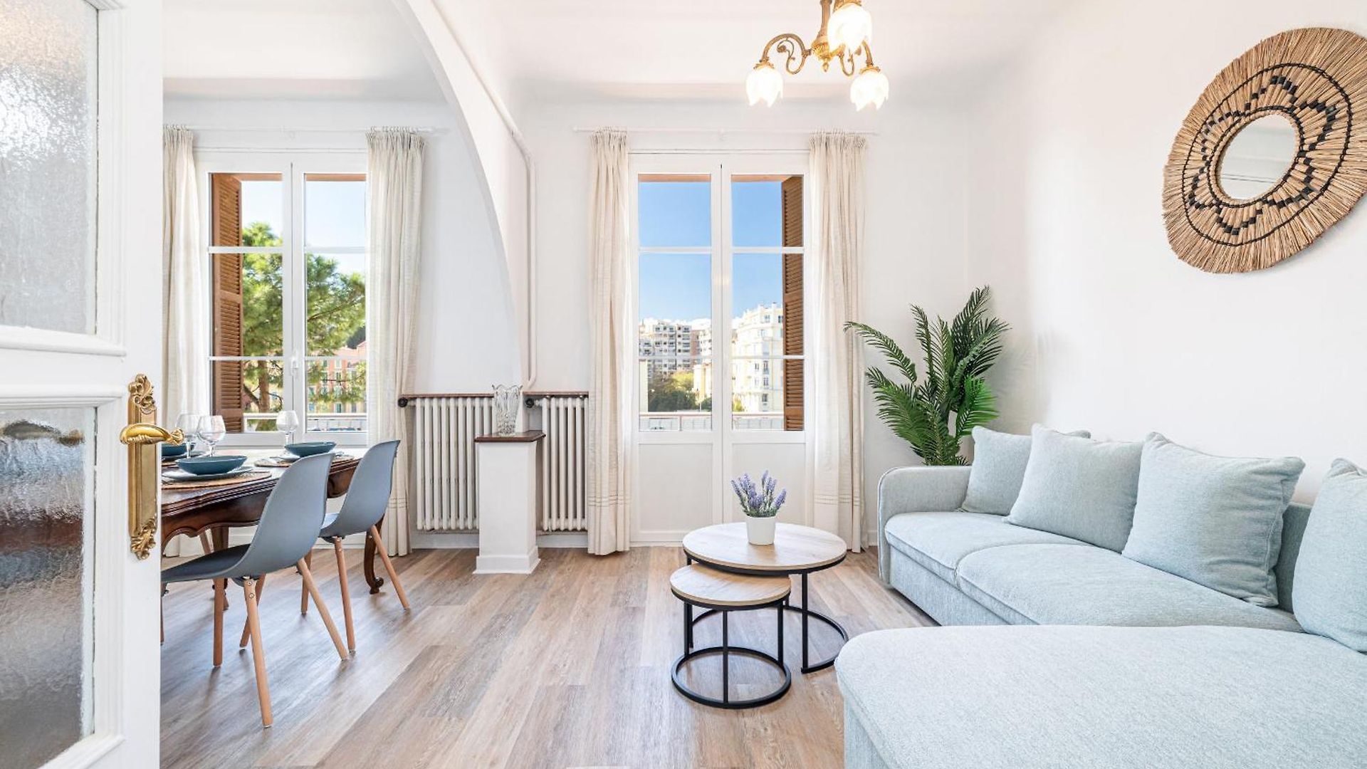 Large 2 Bdr&garage Appartement