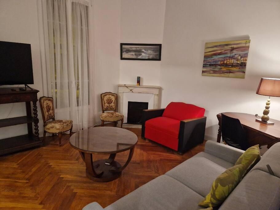 Superbe 4 Pièces 75 M Carrés Pour 2 à 6 Personnes Centre Parking 3 Jours Minimum Appartement