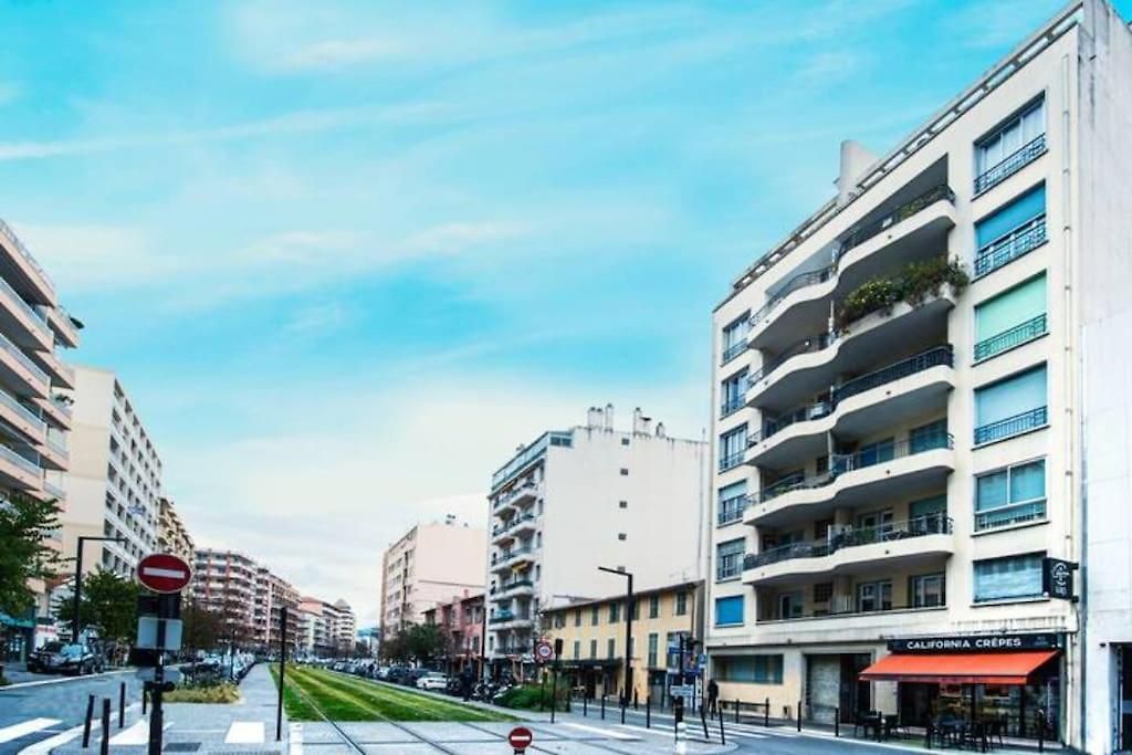 2p Moderne Proche Promenade Des Anglais, Apercu Apartment *