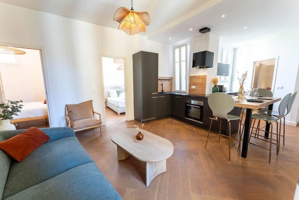 Superbe Deux Chambres, Centre Proche Port * Nice