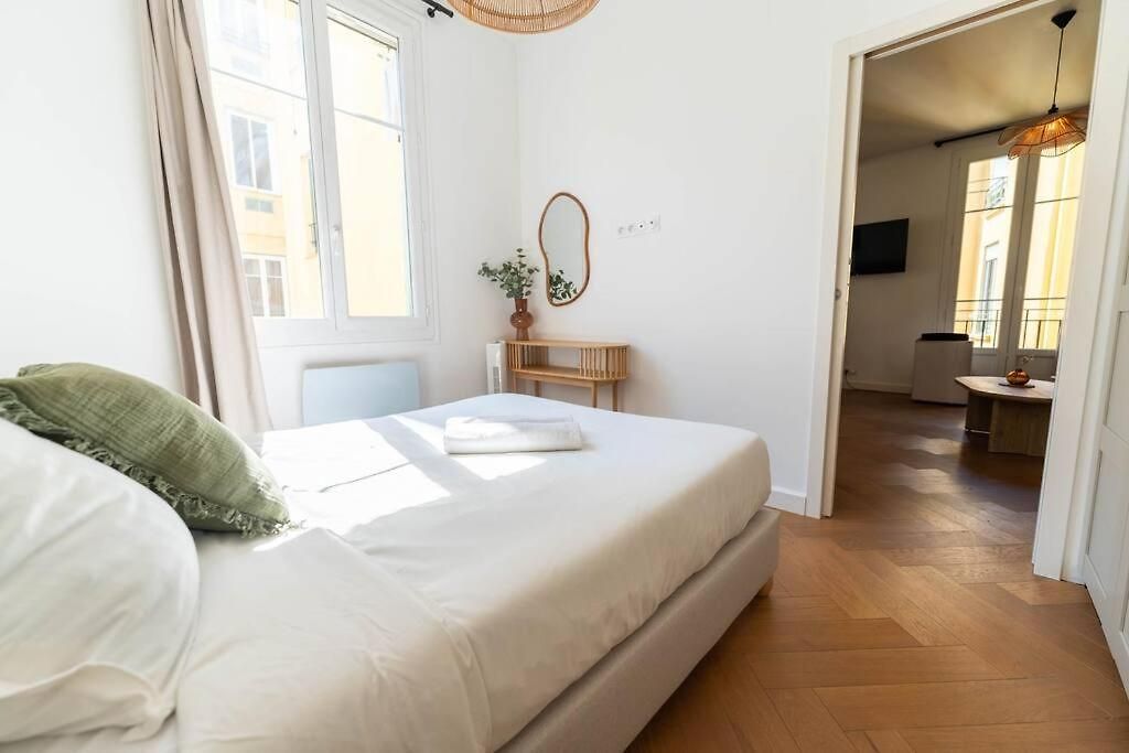 Appartement Superbe Deux Chambres, Centre Proche Port Nice