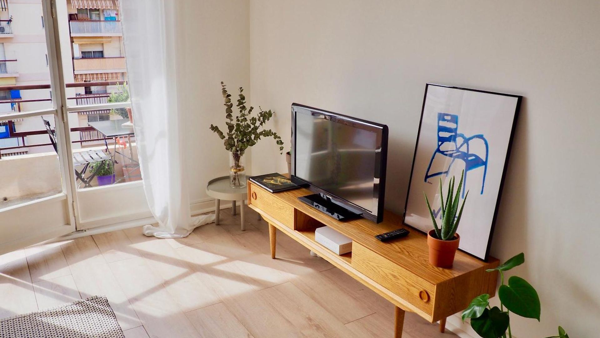 Proche De Libération Avec Balcon Ensoleillé Appartement