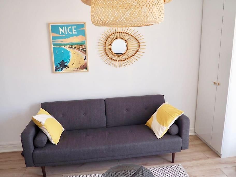 Proche De Libération Avec Balcon Ensoleillé Nice