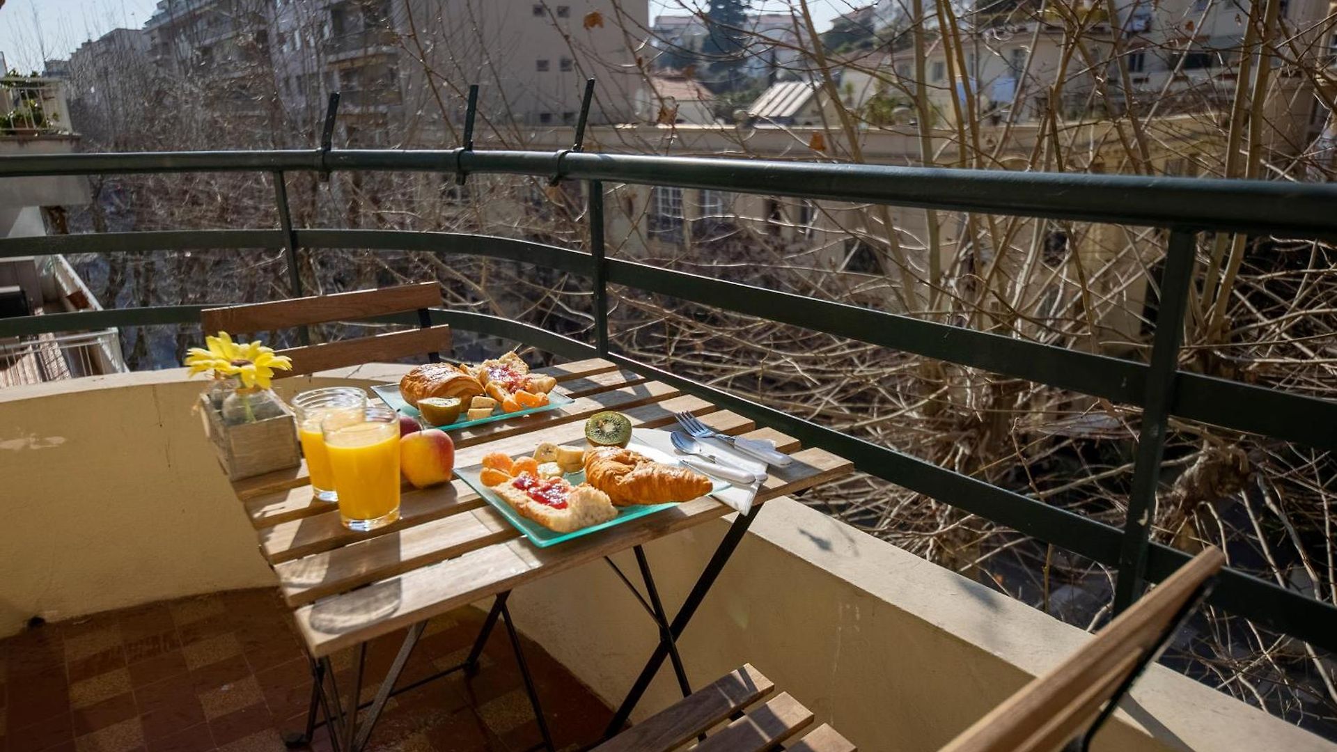 * Le Provençal * Cosy Flat 3 Min Walk From The Sea