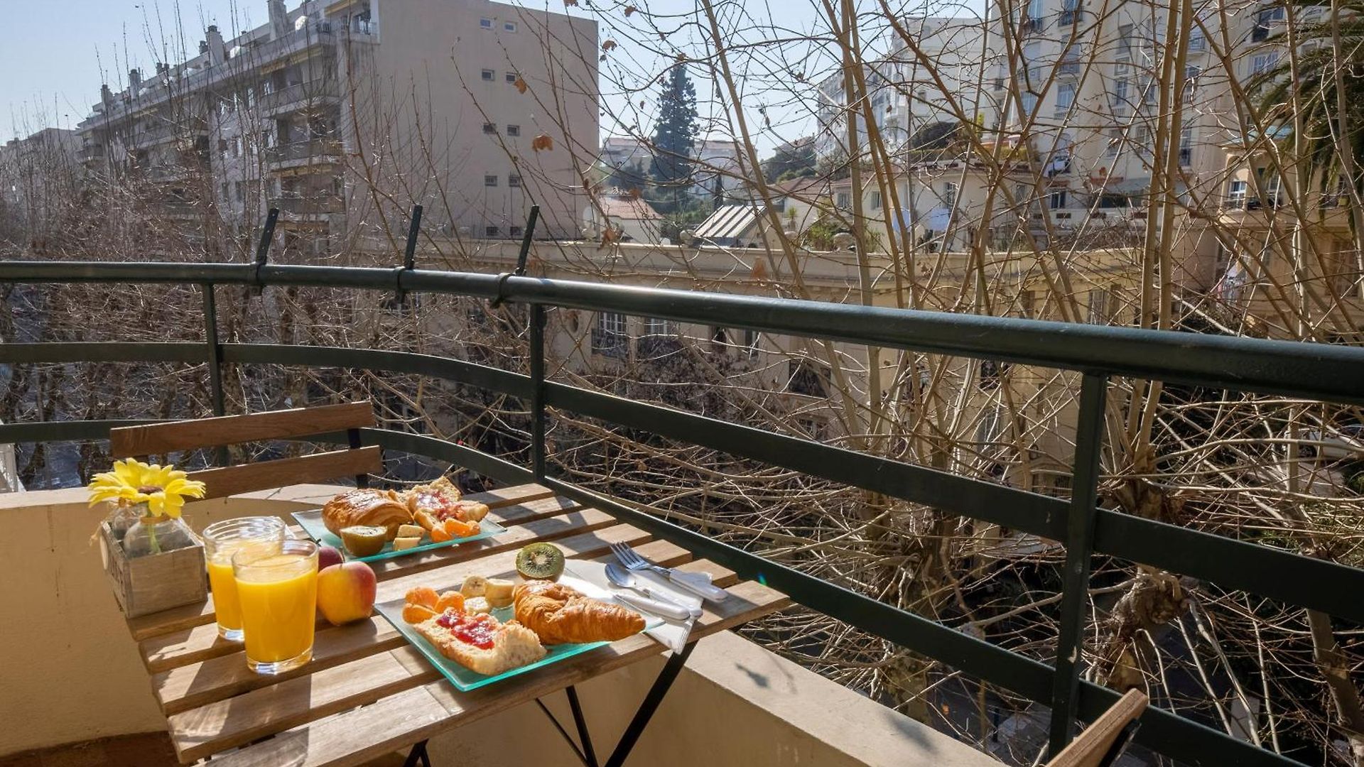 * Le Provençal * Cosy Flat 3 Min Walk From The Sea